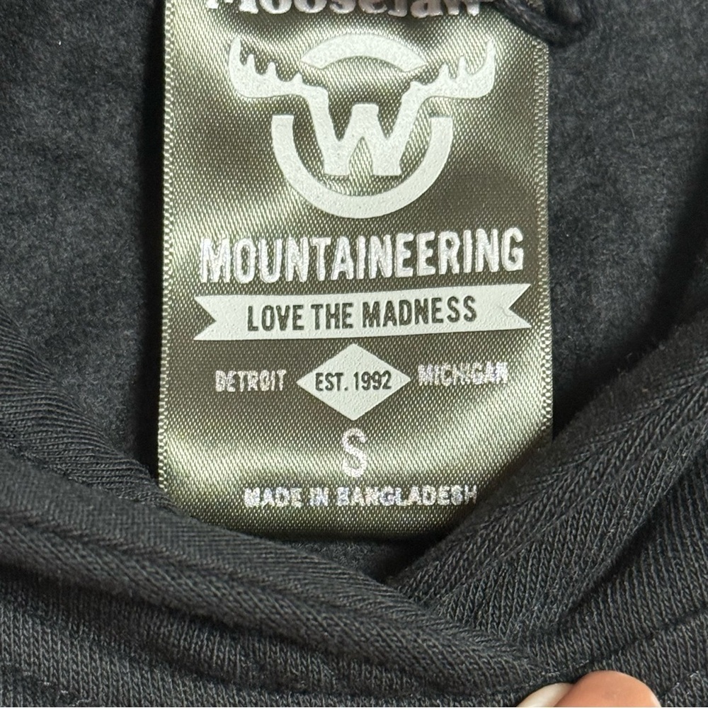 Moosejaw Women’s Black Hoodie with Colorful Camp Design Size S - Picture 4 of 6
